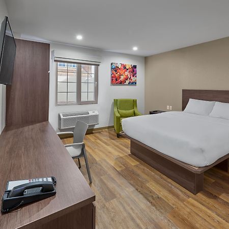 Extended Suites Cancun Cumbres Buitenkant foto